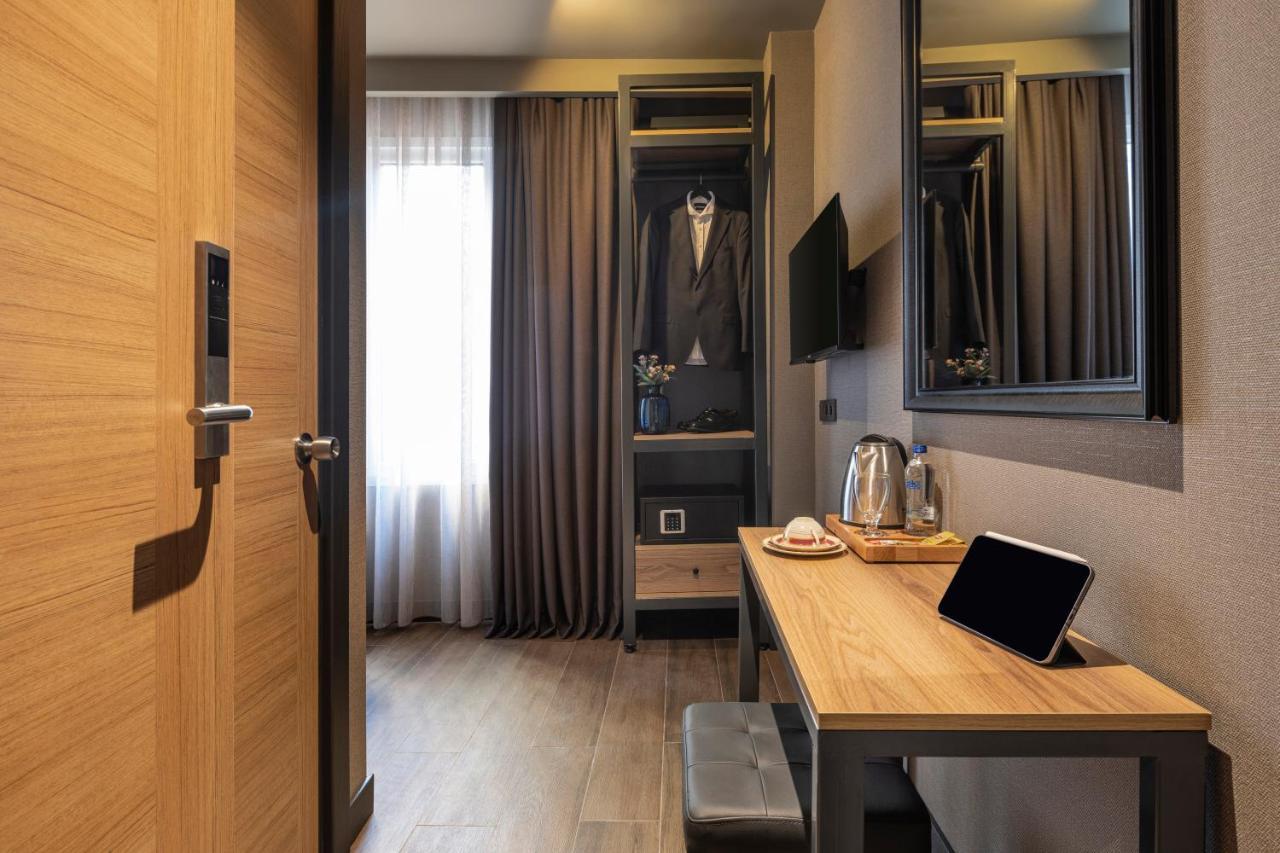 Marius Hotel Istanbul Bagian luar foto